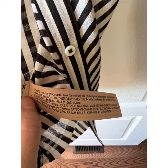 Massimo Dutti silk shirt - Picture 5 of 5